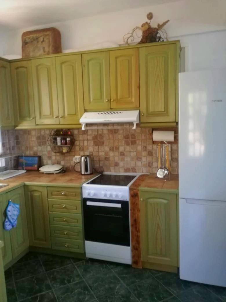 Kohyli Beachfront House Agia Pelagia Chlomou Dış mekan fotoğraf