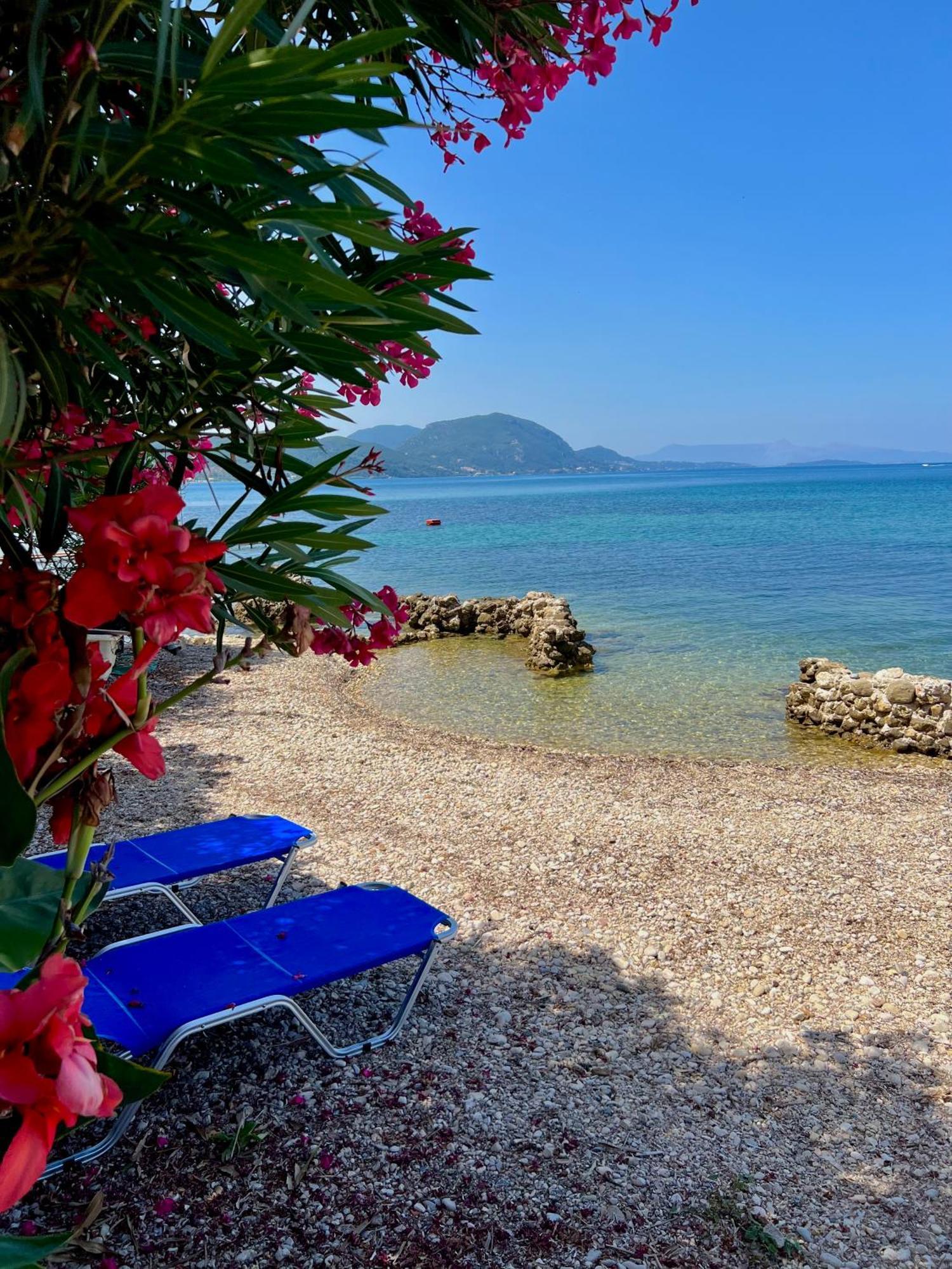 Kohyli Beachfront House Agia Pelagia Chlomou Dış mekan fotoğraf