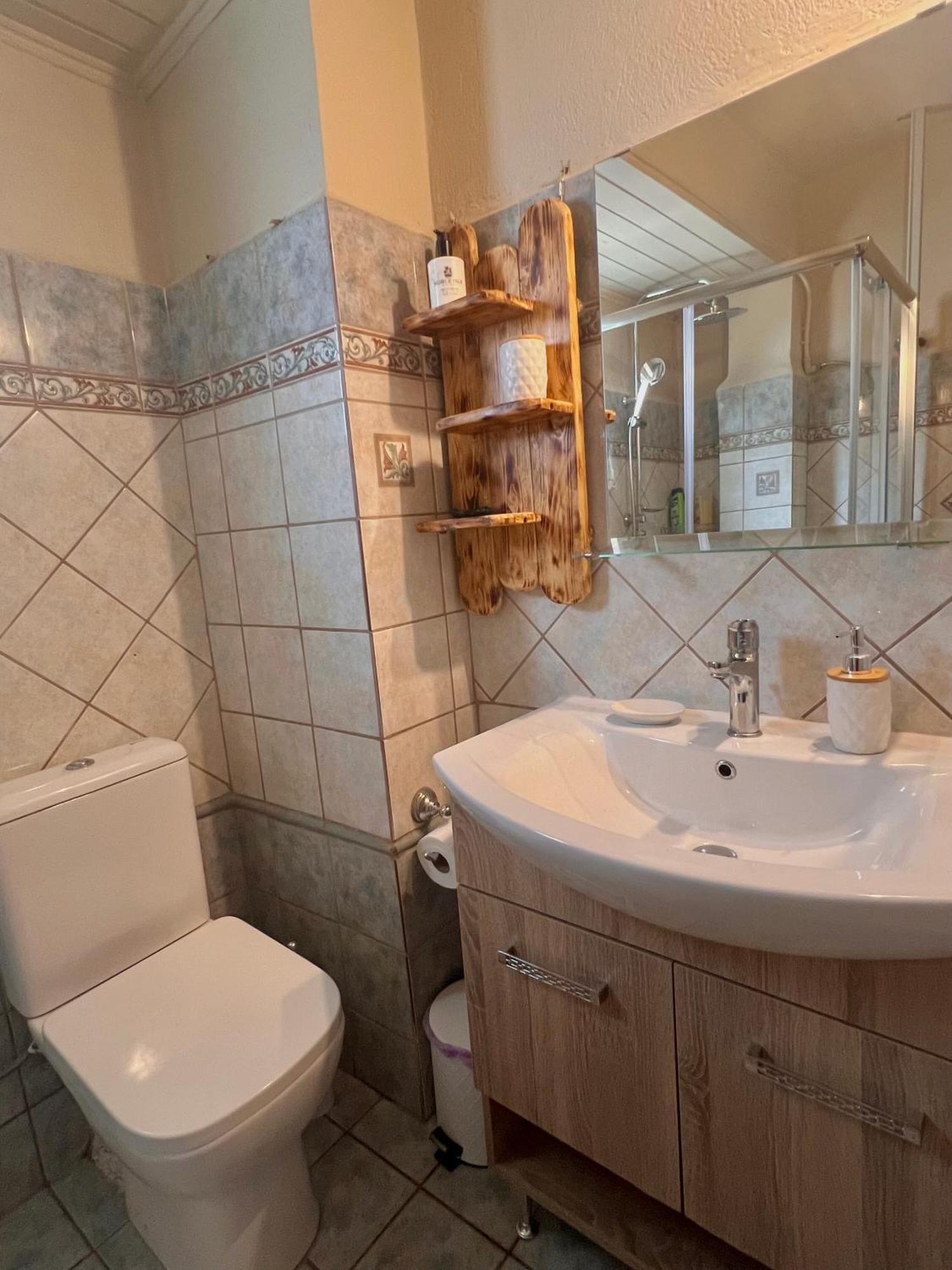 Kohyli Beachfront House Agia Pelagia Chlomou Dış mekan fotoğraf