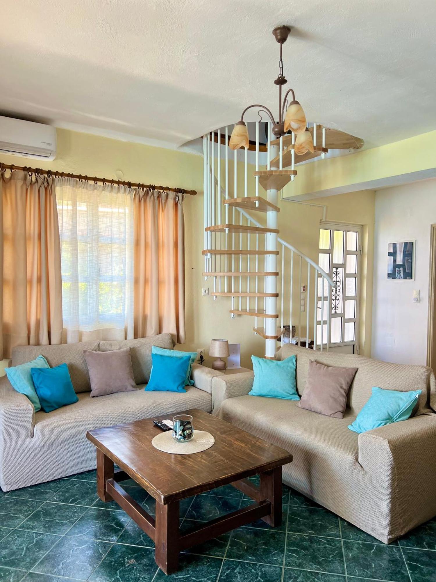 Kohyli Beachfront House Agia Pelagia Chlomou Dış mekan fotoğraf
