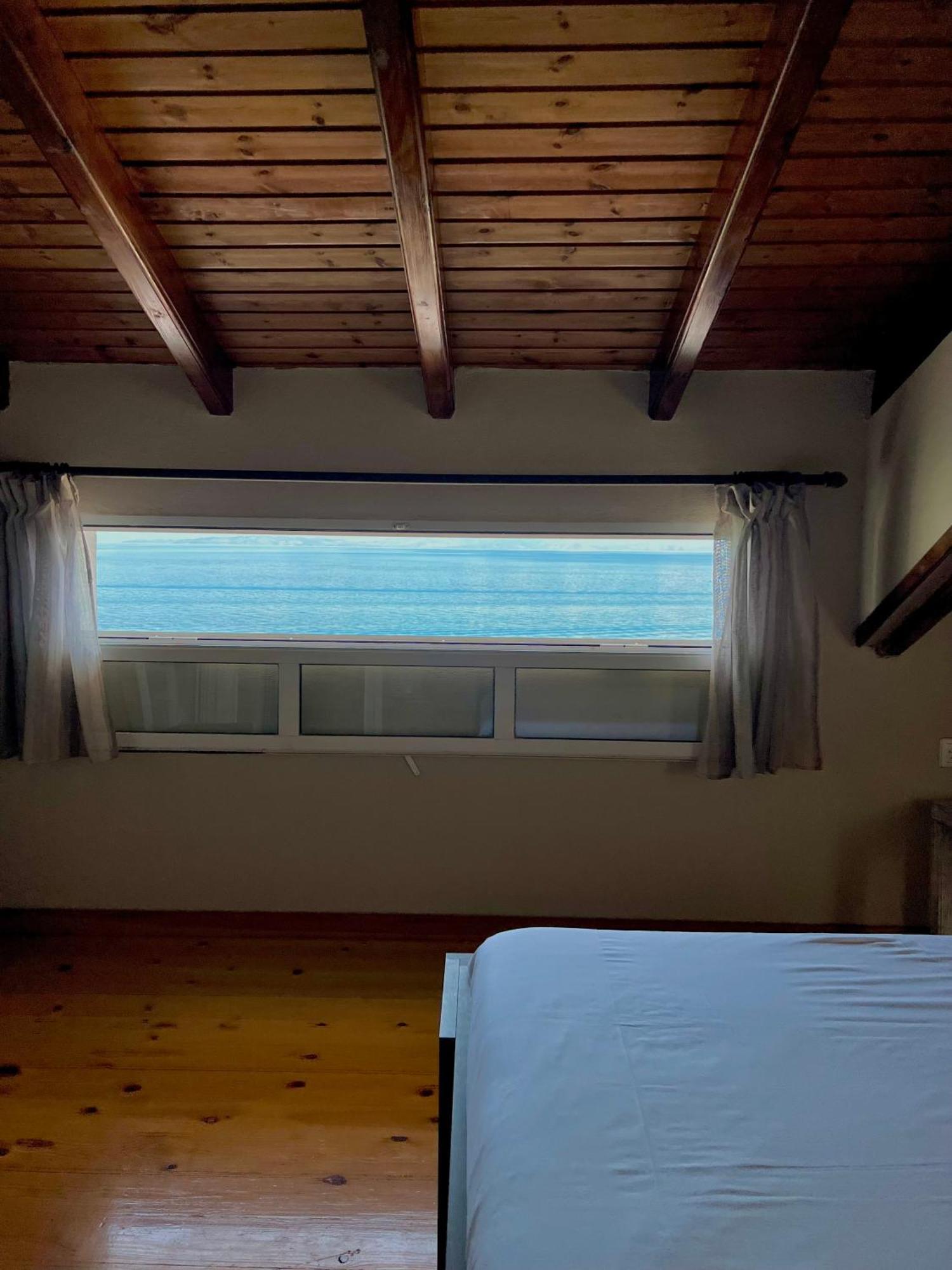 Kohyli Beachfront House Agia Pelagia Chlomou Dış mekan fotoğraf